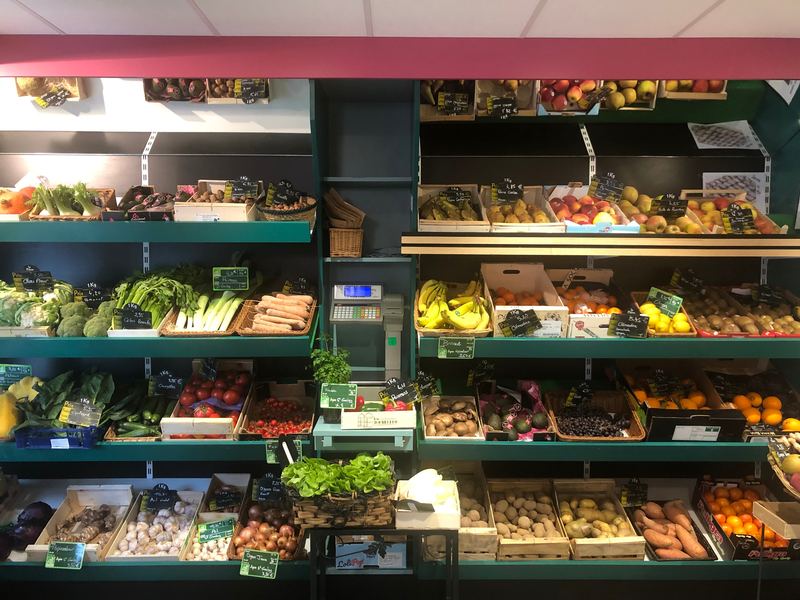 Le rayon fruits et légumes de saison